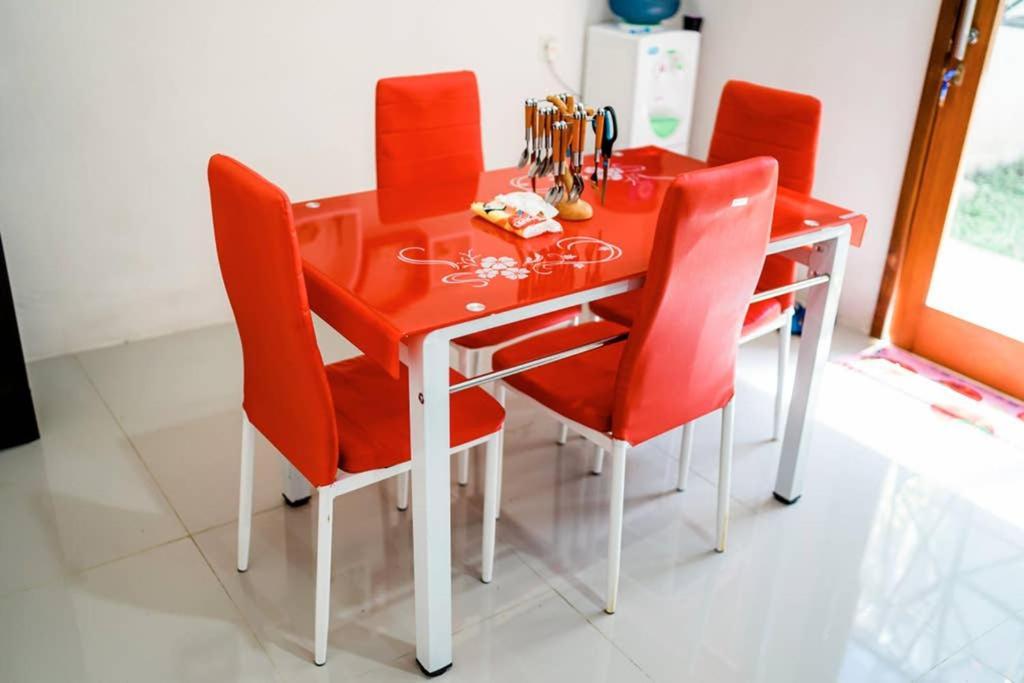הוילה בנדונג Rumah 3 Kamar Lembang, Adem, Bebas Macet מראה חיצוני תמונה