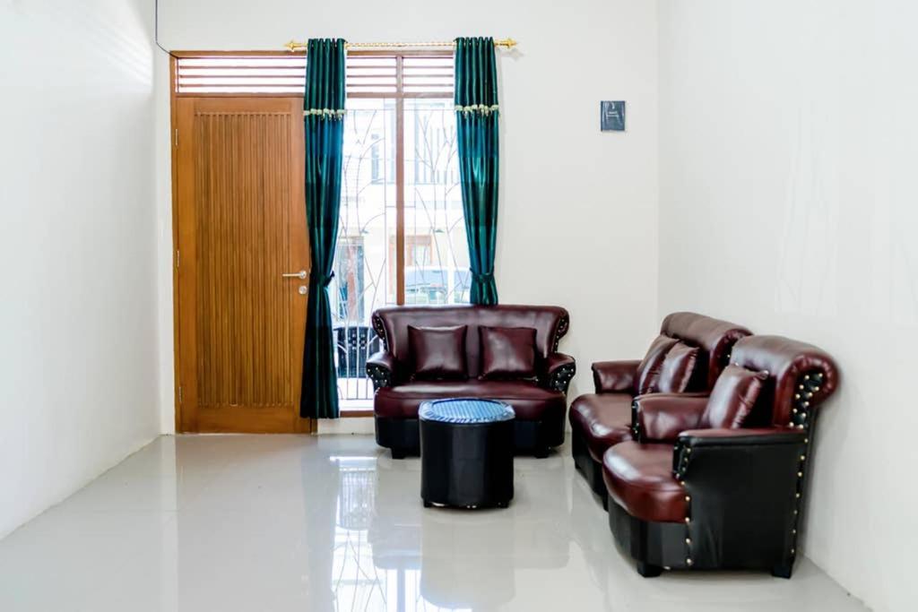 הוילה בנדונג Rumah 3 Kamar Lembang, Adem, Bebas Macet מראה חיצוני תמונה